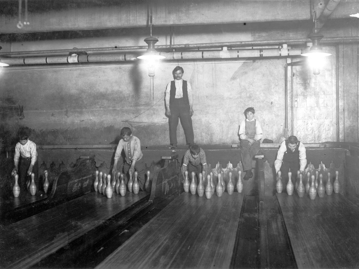 AI Comes for&nbsp;Creatives